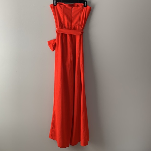 Amazing Lucy Paris Strapless Jumpsuit Sz 2. - Picture 7 of 7